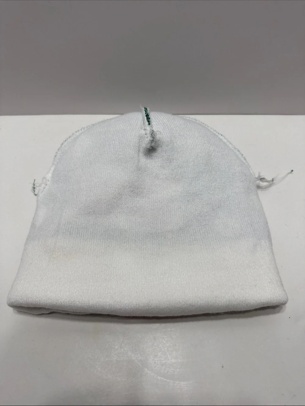 Green Holiday Light Up Snowman Pom-Pom Beanie Hat with 'HO HO' Cuff
